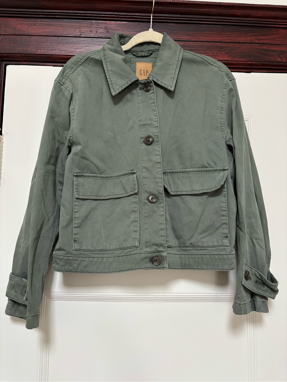 GAP Utility Jacket in Olive Green with Flap Pockets